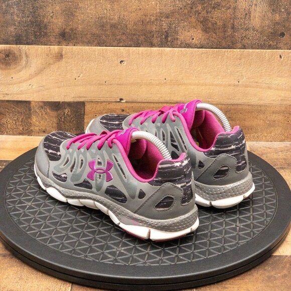 UNDER ARMOUR MICRO G ENGAGE WOMENS ATHLETIC SHOES GRAY RUNNING GYM TRAIN SZ 9.5 - Picture 6 of 9